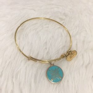 Alex and Ani: Arrows of Friendship: Best Buddies